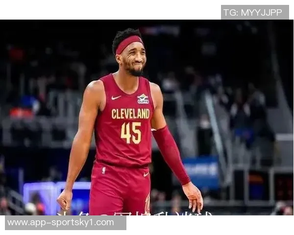 华子与米切尔再度交锋谁能在后天的对决中胜出 华子与米切尔再度交锋谁能在后天的对决中胜出