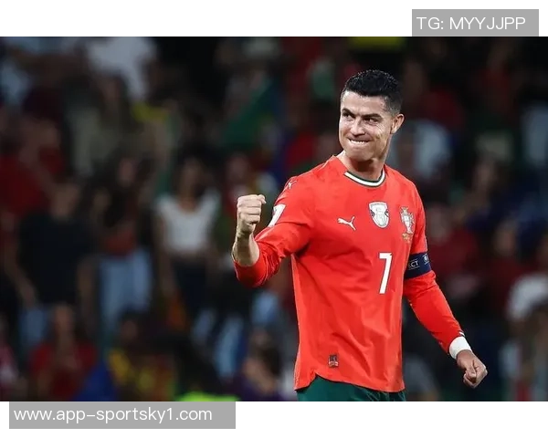 马丁内斯强调世界杯冠军球队是夺冠热门C罗依旧在球队中扮演重要角色 马丁内斯强调世界杯冠军球队是夺冠热门C罗依旧在球队中扮演重要角色